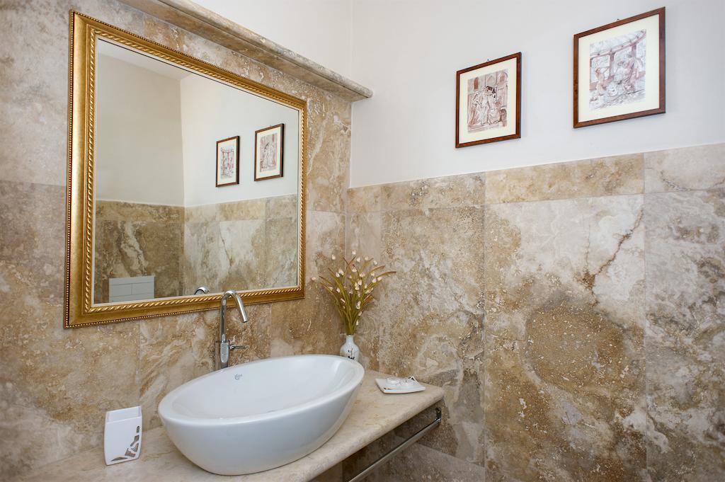 Relais Dei Mercanti B&B And Suites Pisa Ruang foto