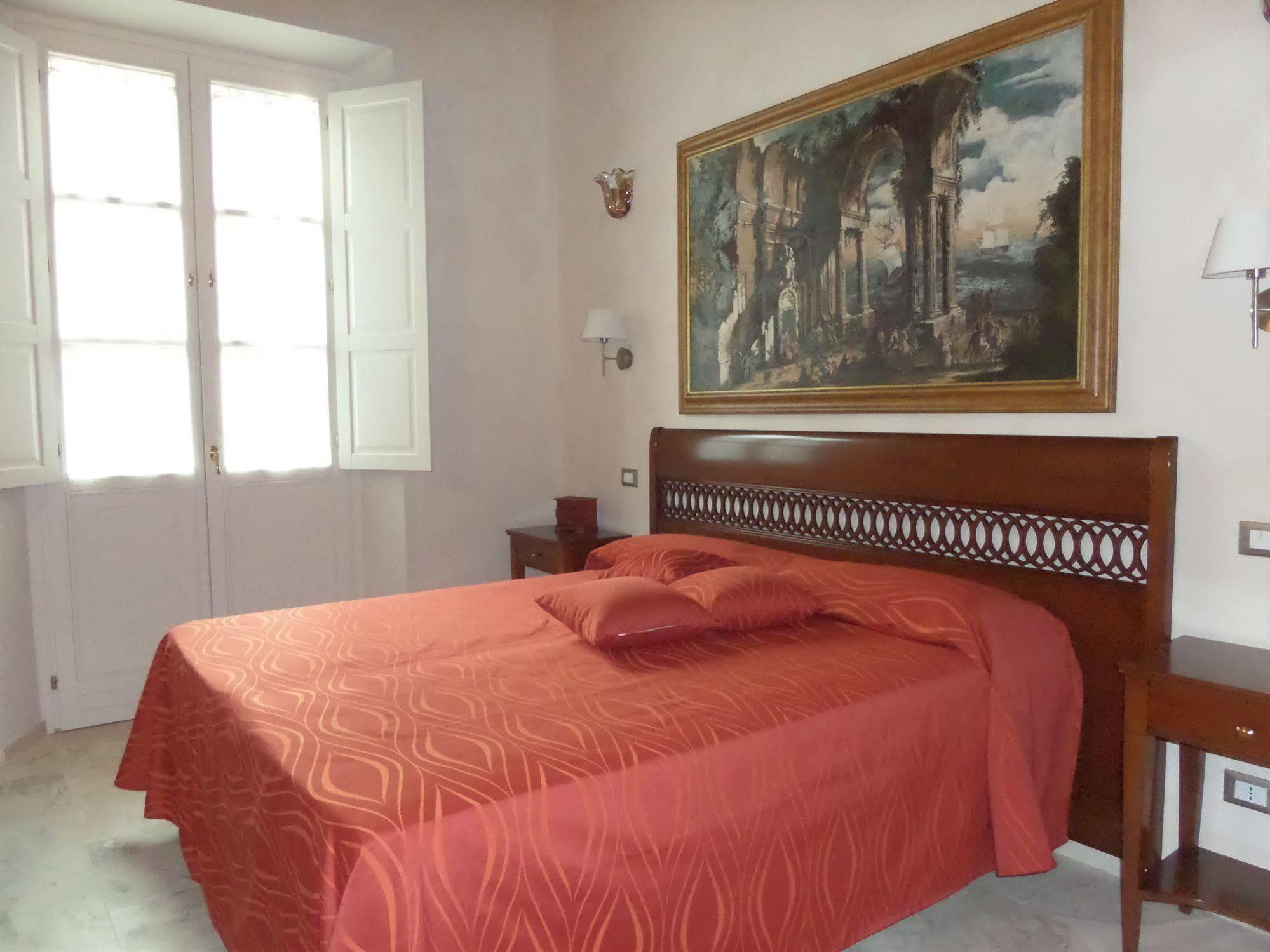 Relais Dei Mercanti B&B And Suites Pisa Bagian luar foto