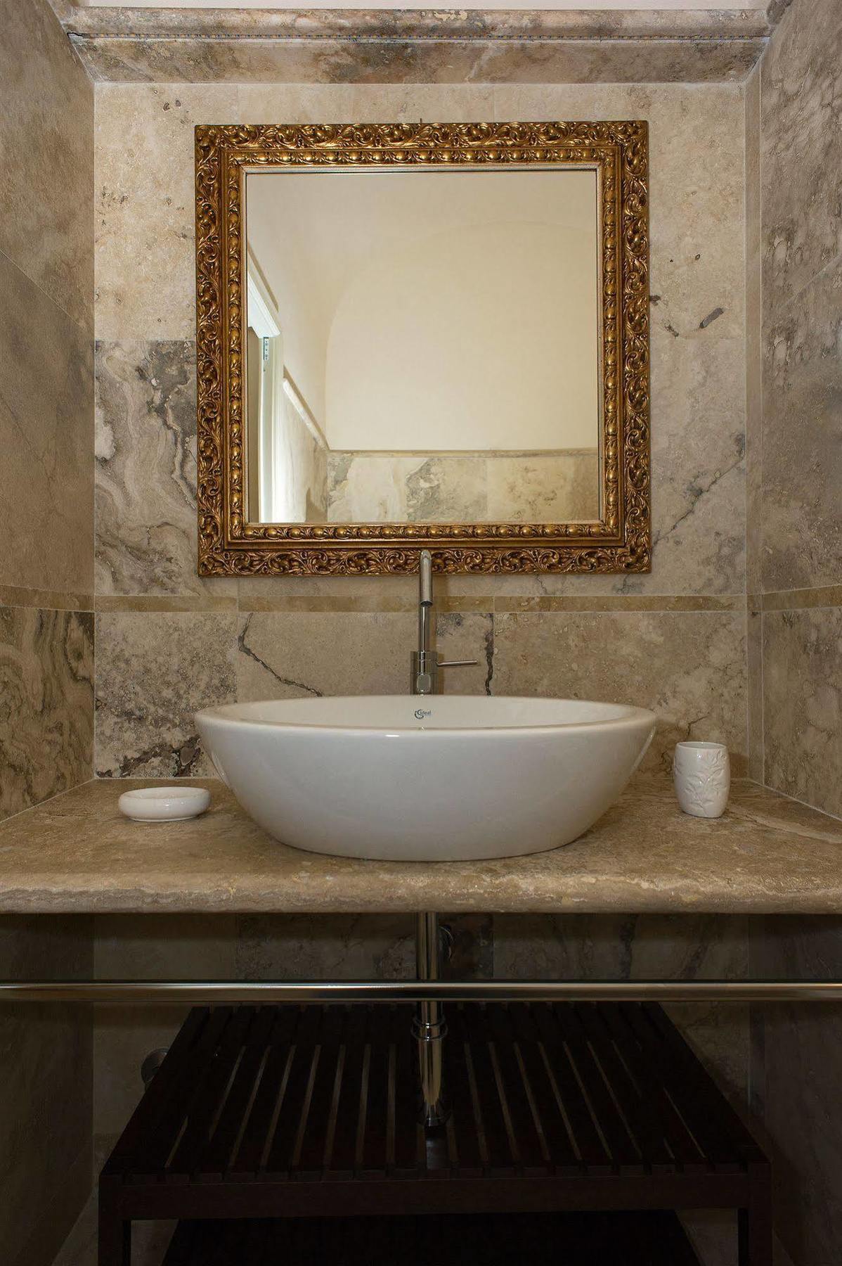 Relais Dei Mercanti B&B And Suites Pisa Bagian luar foto